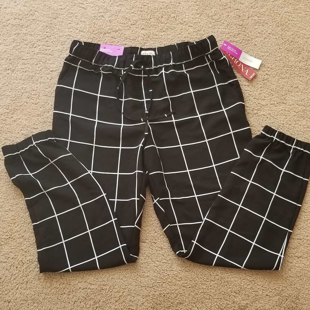 Merona black print joggers size Medium